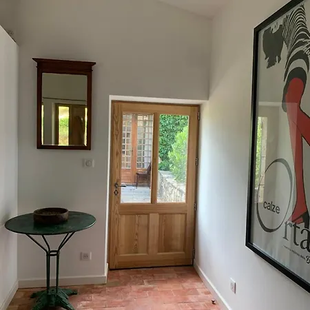 Bergerie לינה וארוחת בוקר